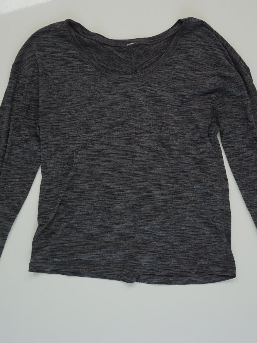 Lululemon Gray Heather Long Sleeve Shirt 4